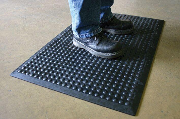 Bubblemat_Arbeitsplatzmatte_600_x_900_mm_schwarz_CBF010001 Bubblemat Arbeitsplatzmatte 600 x 900 mm schwarz genoppt