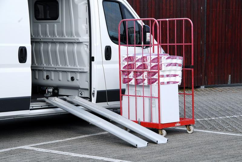 Leichte_Verladeschienen_Tragkraft_700_kg_Paar_Laenge_1000_mm_7_082_00_004 Leichte Verladeschienen, Tragkraft 700 kg/Paar, Länge 1000 mm, Breite 150/235 mm Aluminium