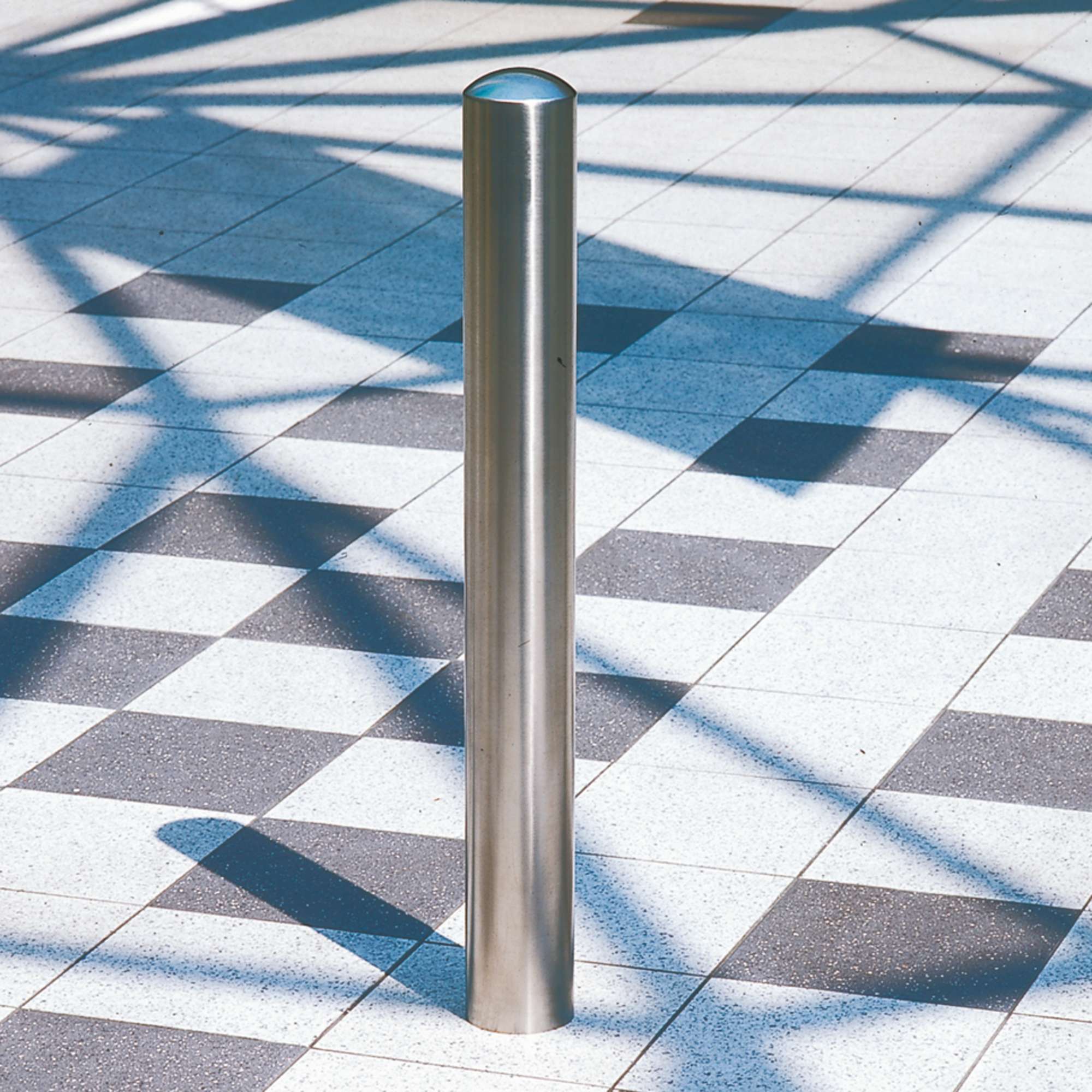 167b0748 City-Poller BERLIN Ø 76 mm aus Edelstahl zum Einbetonieren Höhe 900 mm über Flur Elegantes Design