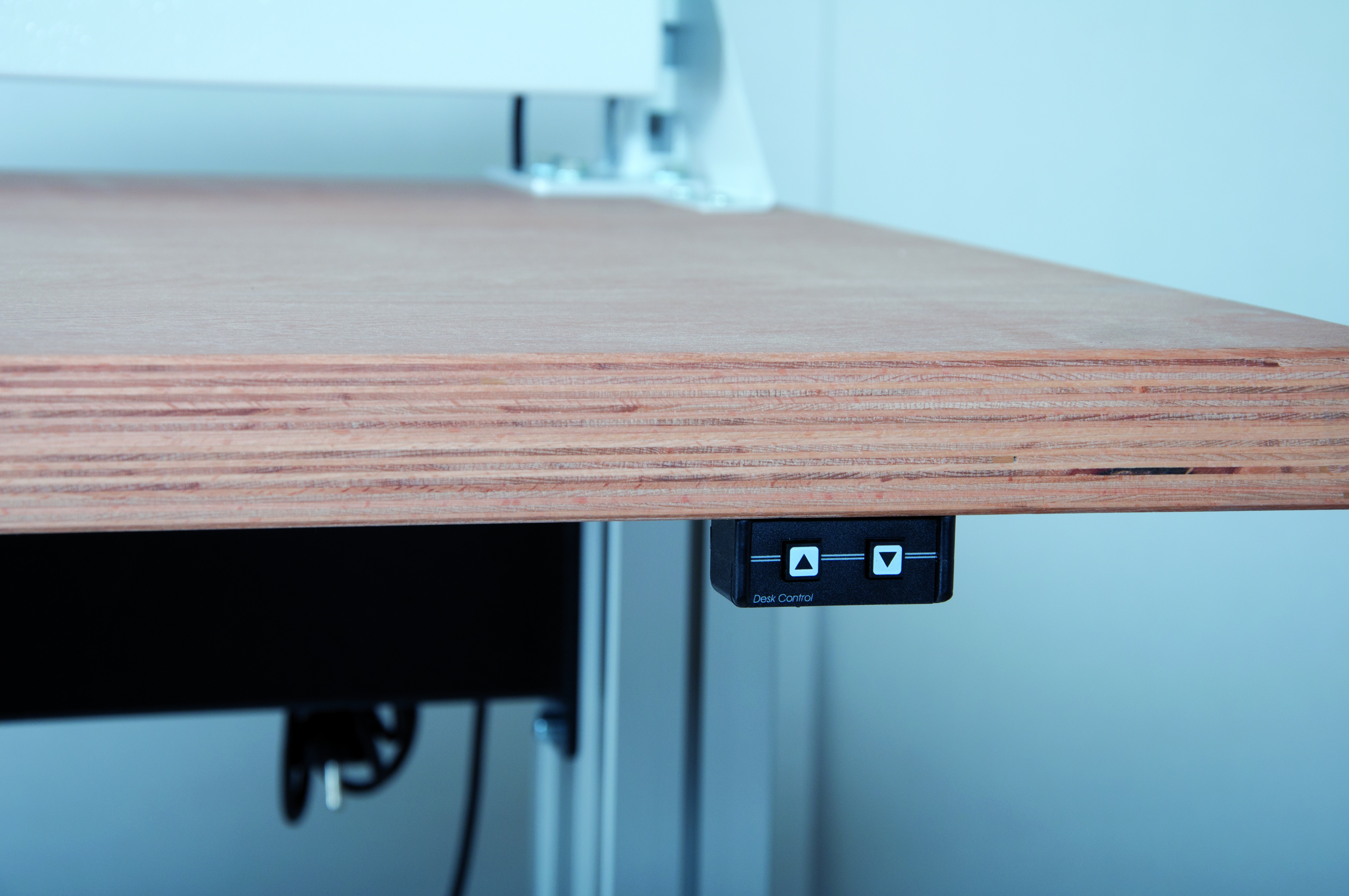 HV-Tisch_Detail_Schalter
