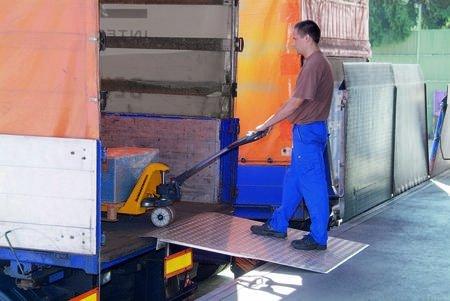 Ueberfahrbruecken_Tragkraft_600_kg_Breite_1250_mm_Laenge_1200_mm_7_307_00_002