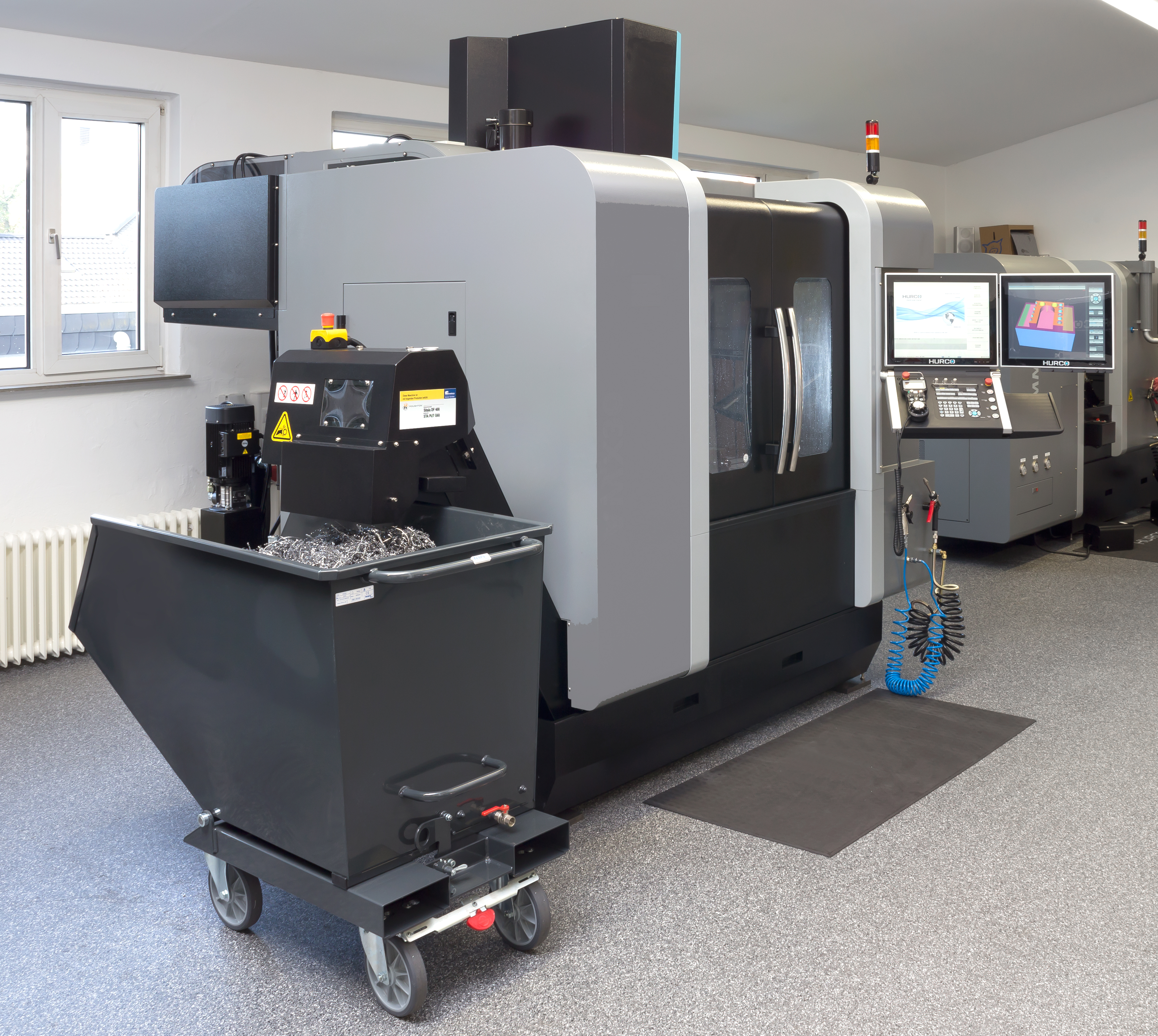 Muldenkipper_mit_Deckel_anthrazit_450_Liter_750_kg_Tragkraft_mit_Deckel_4702-47D2-7016_3