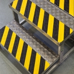 265b2272 Antirutschbelag gelb/schwarz verformbar 100 mm breit selbstklebend Rolle mit 18,3 m Länge