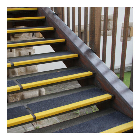Antirutschwinkel für Treppen 230 x 1000 mm schwarz Kante gelb aus Spezialkunstoff VE=1 Stück